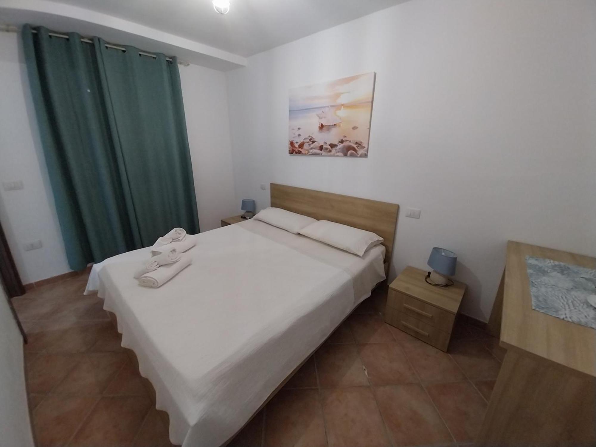 Mivida "Le Stanze Di Ada" Bed & Breakfast San Teodoro  Exterior photo